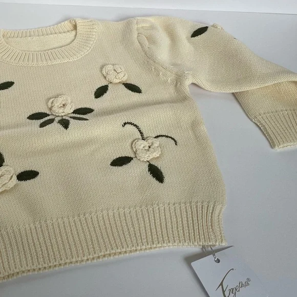 NWT. 2CUTE Floral Sweater - Picture 7 of 10